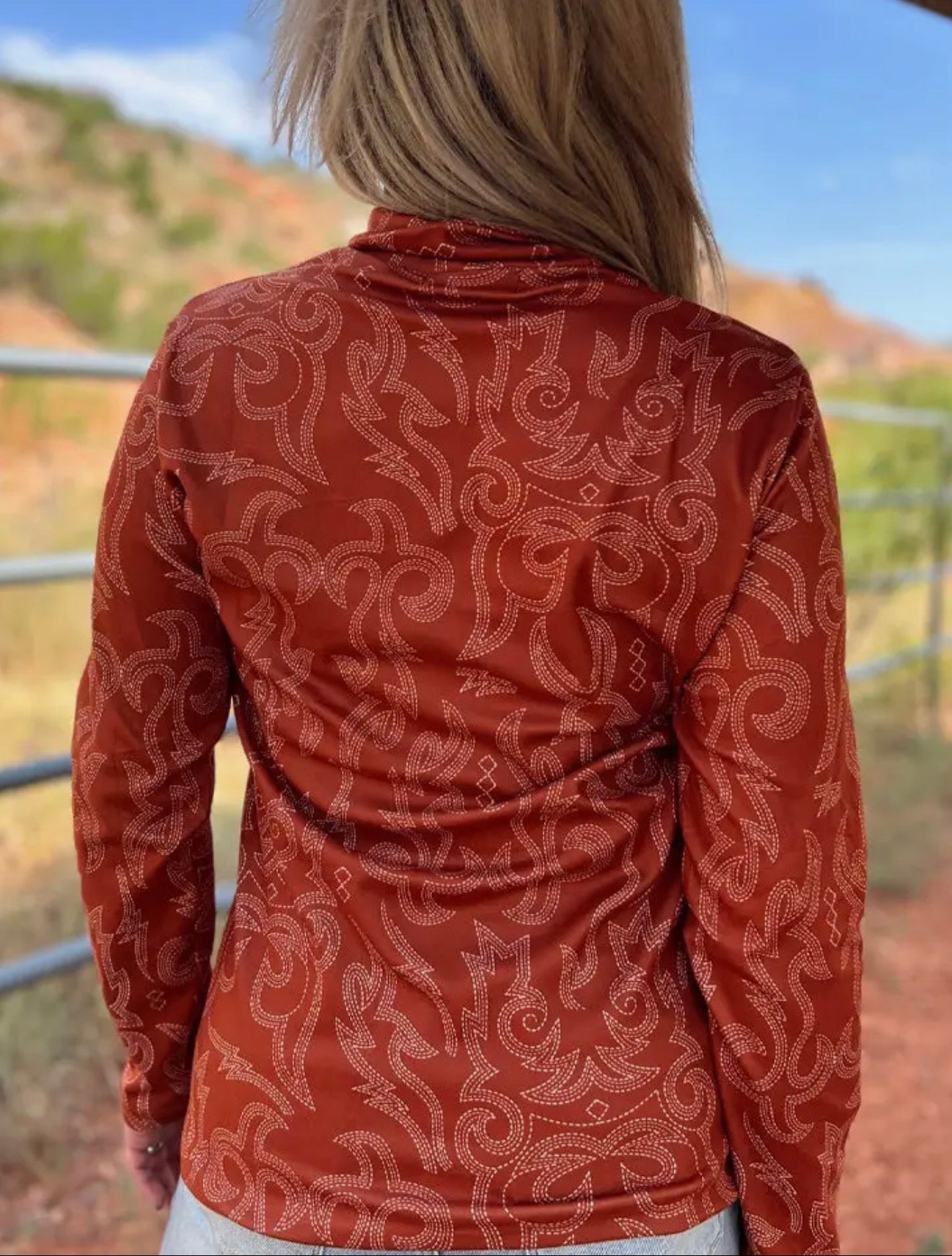 Women’s Western Soft Pullover