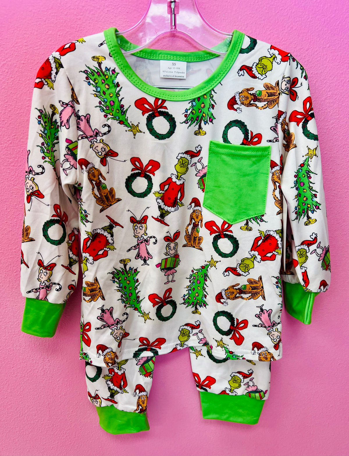 Green Traditional Holiday Set